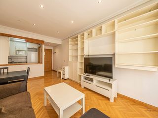 Rent Apartment in Robledillo 21. Alquiler de casa en calle robledillo, madrid – excelente estado,