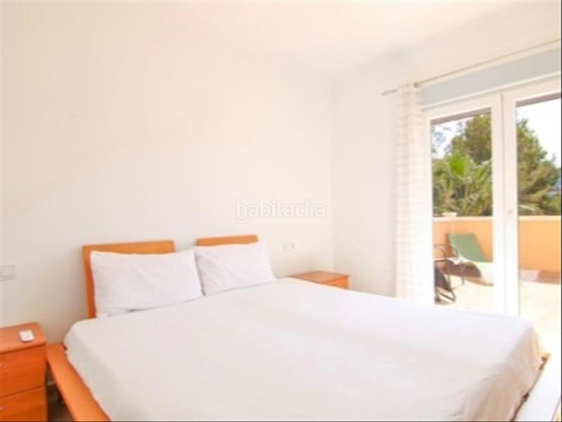 Foto d4794428-77c8-4113-9eee-37ade0cee50e. Casa en urbanización Cometa iii 47j oferta bungalow algo negociable en Calp
