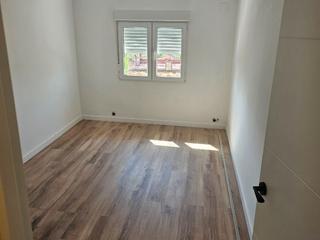 Piso en Calle llevant 19. Piso recien reformado moderno y equipado