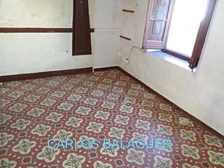 Maison jumelée à Calle baix 2. Casa de pueblo en venta en mediona. barcelona.