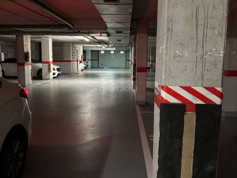 Foto 7702edfe-6924-43c1-99b2-b3eb48cac92c. Rent car parking in ernest llunch 3 in La Pereda Santander