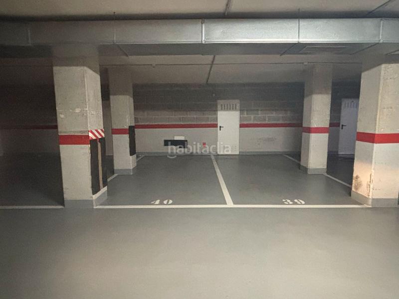 Foto f6333876-0a30-4a43-9bb0-b8104e2e67f6. Rent car parking in ernest llunch 3 in La Pereda Santander