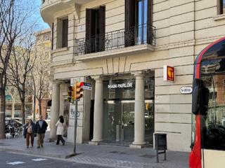Traspaso Local Comercial en Passeig de sant joan 149. Local comercial en traspaso en passeig de sant joan - excelente