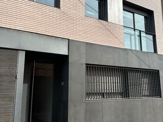 Piso en Passatge de pere santfeliu 24. Piso con acabados de alta calidad para entrar a vivir