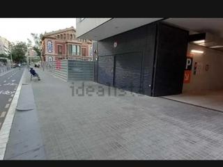 Location Parking voiture à Berenguer de palou  56. Pàrquing alquiler coche grande 12m2