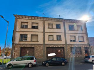 Industrial building in Carretera d'olot 86. Nave industrial con párking subterràneo.