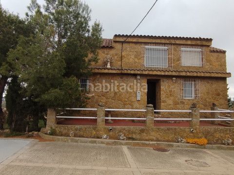 Foto 5d74db09-05df-4499-b4a8-78b80ec792db. Country house in calle diseminados 39 in Corral - Rubio