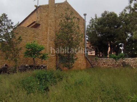 Foto 9cd7ac24-dcf3-4784-9a5a-da0f866dfbac. Country house in calle diseminados 39 in Corral - Rubio