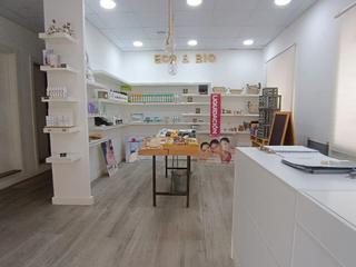 Traspàs Local Comercial a Rambla de josep anselm clavé 19. Local en el centro de cornella reformado