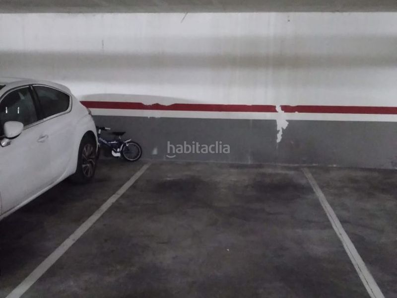 Foto 0b80c7d6-1efc-48cf-aa1b-13419f559f76. Miete autoparkplatz in avinguda ausiàs march 26 in Campello (el)