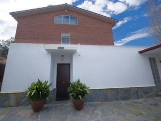 Casa en Carrer marcos redondo 13