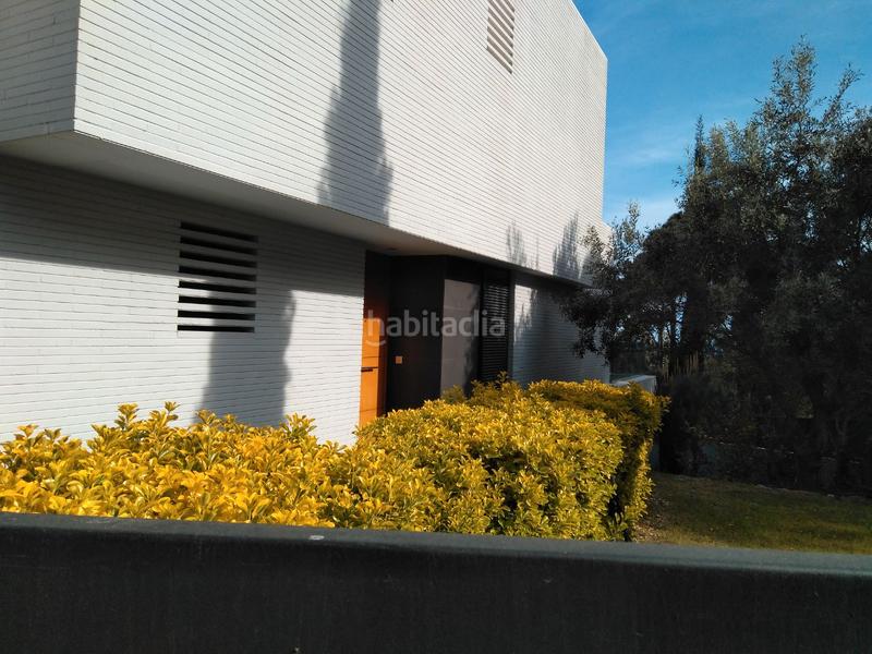 Foto 6e62c3f7-d2b4-41f2-a485-a3c9b99b10f8. Rent house in carrer anoia 22 in Can Quirze Mataró