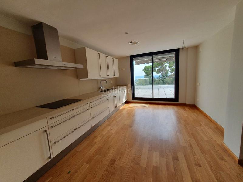 Foto 98d9ac43-bdd4-480e-956c-9725cdc350d7. Rent house in carrer anoia 22 in Can Quirze Mataró