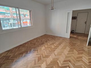 Appartement à Avda madrid 154