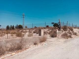 Finca rústica a Caña morcillo 5. Terreno incluido en el plan urbanístico  municipal