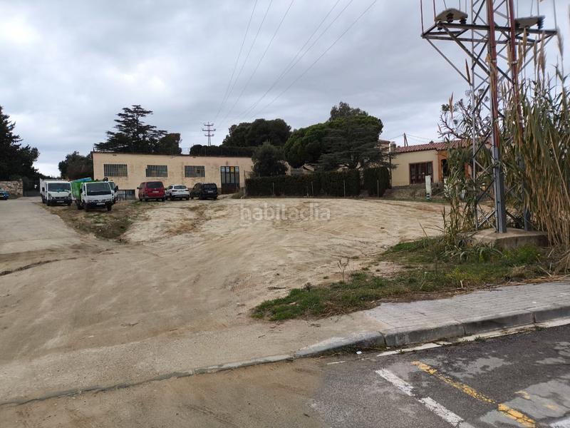 Foto fb4769f7-b2ec-449c-8eb8-df370ff32c20. Lloguer oficina a carrer indústria a Califòrnia-Santa Madrona Masnou (El)