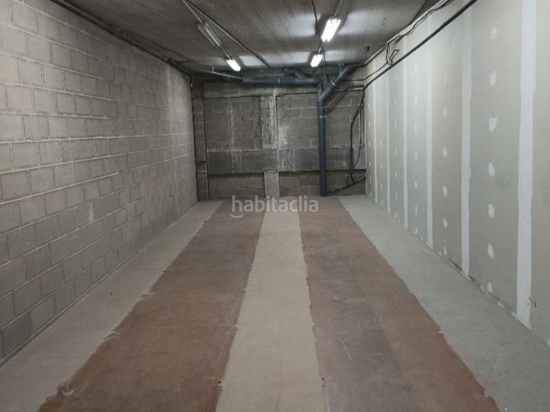 Foto 36859989-a2a6-438d-96a7-efc1c7694b6d. Miete büro in carrer indústria in Califòrnia-Santa Madrona Masnou (El)