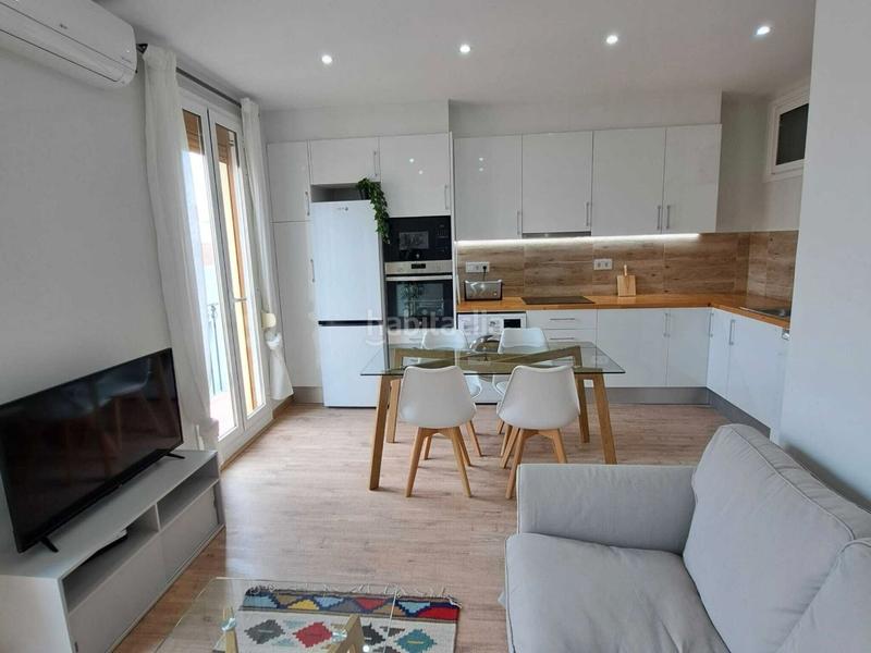 Foto 043289b8-59e2-4f40-9fd5-b1278f100278. Lloguer apartament a gomis 19 a Vallcarca - Penitents Barcelona