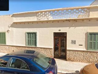 House in Joan burgués zaforteza 40. Se vende planta baja techo libre en haciendo esquina en la calle