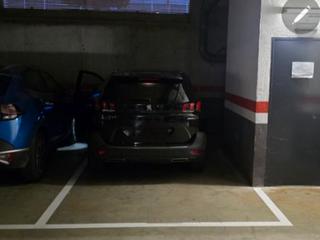 Rent Car parking in Providencia  23. Plaza de garaje grande.