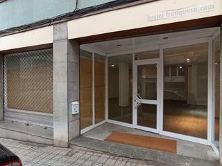 Location Local commercial à Carrer de sant josep 17. Local centrico ,  apto para todo tipo de negocios, buen escapara
