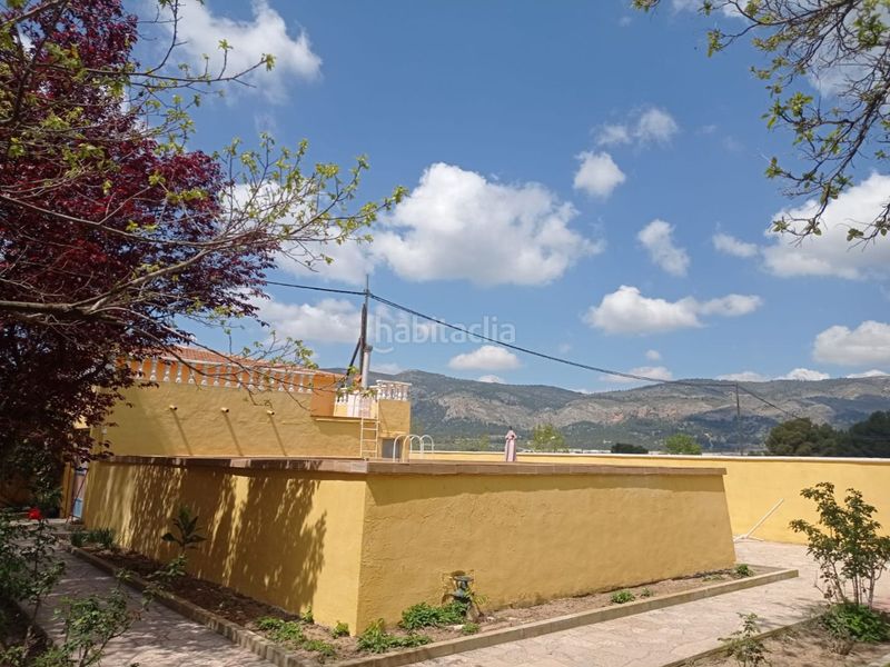 Foto 010ffabc-fe6a-4719-8674-9da043f8a8b7. Masía en cotera del armajal 295 finca en venta – vivienda con piscina, pinada y vistas a la sierra de onil en Castalla