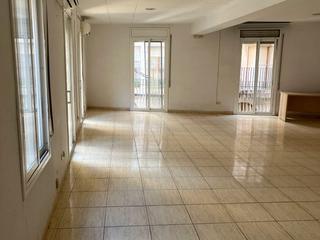 Alquiler Oficina en Carrer de teodor gonzález 17. Oficina en pleno centro de tortosa