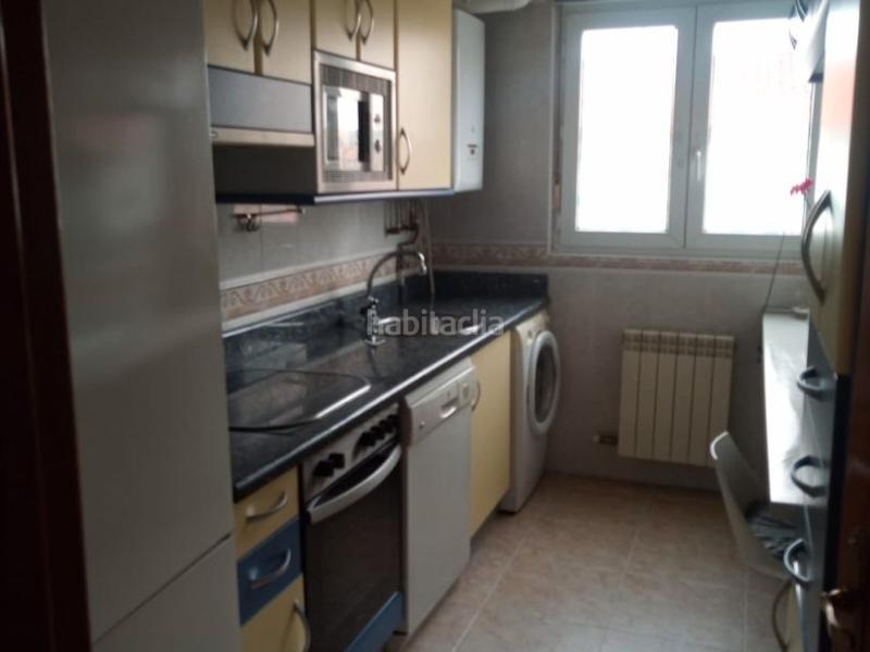 Foto c44c9c01-7cdf-4e1a-92e8-3dec6c81d204. Pis a paseo faustino calvo 14 a Allende el Río Palencia