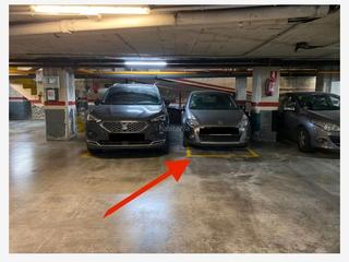 Lloguer Aparcament cotxe a Bailén 165. Parking coche c/bailén