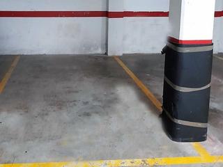 Aparcament cotxe a Joaquim casas 11. Plaza de aparcmiento en venta