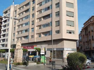 Aparcament cotxe a Alfaro 1. Particular vende cochera en el centro de gandia