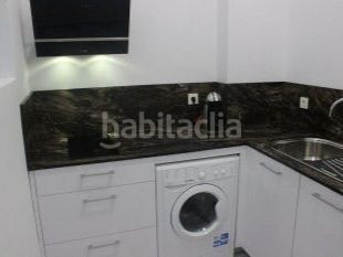 Foto bf0ec3c9-1574-4645-a879-59be3464b5fe. Lloguer pis a c. san eloy 46 a Alfalfa - Santa Cruz Sevilla