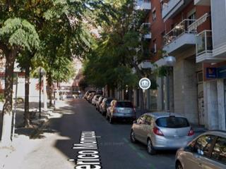 Lloguer Aparcament cotxe a Frederic mompou  8. Se alquila plaza de coche de tamaño grande