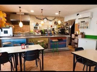 Pas-de-porte Local commercial à Carrer major 119. Se traspasa bar céntrico