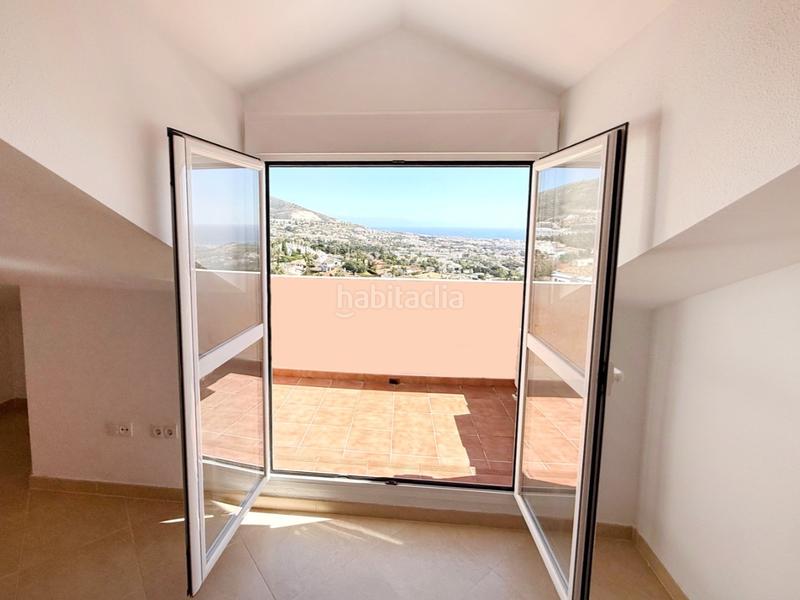 Foto fd534757-1136-43b3-b3c6-84ae38d7005d. Lloguer dúplex a calle la tajea 3 a Centro Benalmádena