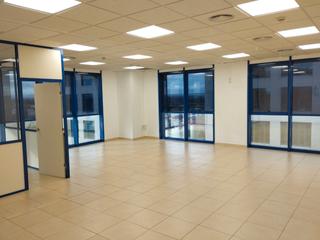 Miete Büro in Calle arquitectura 3. Se alquila oficina. 2 módulos.