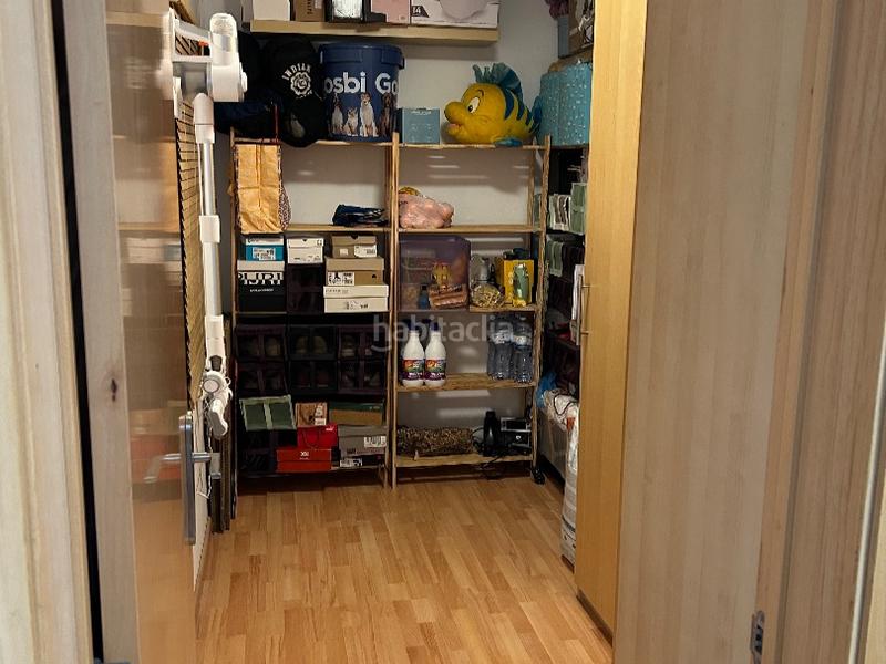 Foto 3486b0a5-90fd-4608-8604-4791720c8336. Piso en calle independencia 245 piso en calle independència en Badalona