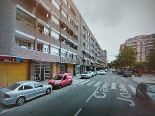 Location Local commercial à Alcalde joan bertràn 7. Particular alquila local comercial 125m2