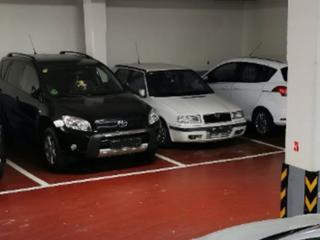 Lloguer Aparcament cotxe a Wellington  90. Párking coche grande