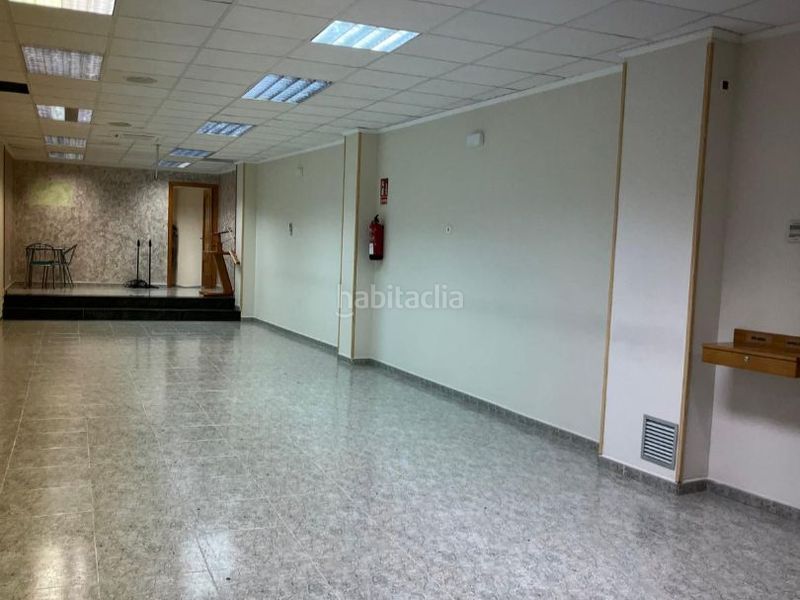 Foto a6518e1a-1114-4215-8485-4414db2dff34. Local comercial a balmes 70 a Carcaixent