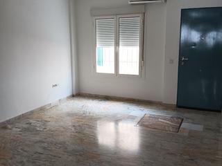 Casa adossada a Camino del molino 5. Casa en venta aznalcázar