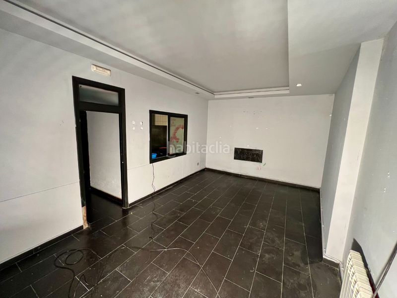 Foto 4145929f-2c06-4812-a755-998ff1fee236. Rent business premise in avenida santiago 12 in Estrada (A)