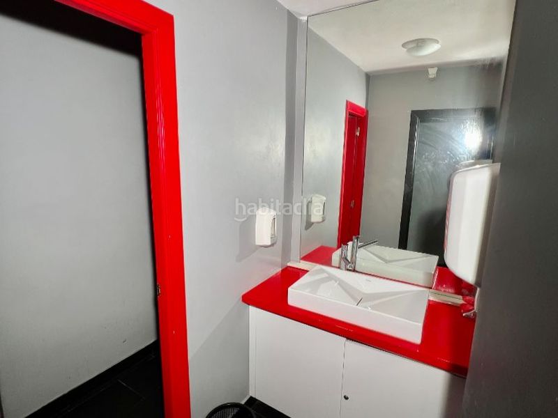 Foto 443b37f1-f8d5-474a-97ff-b0f1ae314c92. Rent business premise in avenida santiago 12 in Estrada (A)