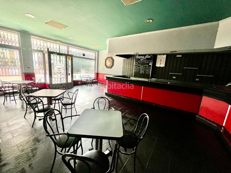 Foto cb31a1b4-b723-4c4b-8d84-d5ec2d477b60. Rent business premise in avenida santiago 12 in Estrada (A)