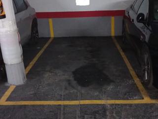 Rent Car parking in Calle de chile 146. Zona las vegas
