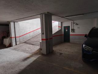 Parking moto à Germanes torrell 16. Venda 3 plazas para moto.