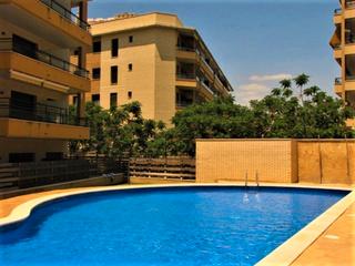 Piso en Passeig sant joan baptista de la salle 35. Impecable gran apartamento parking trastero a 30 m de la playa