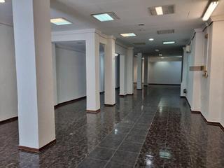 Local Comercial a Avenida san jose de la montaña  11. Oportunidad de inversión