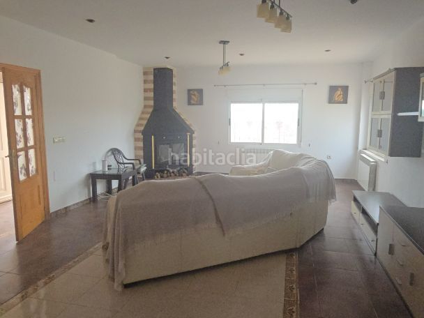 Foto 23d15ca0-6753-4a88-8bfe-43c29a01f88b. Chalet en calle baños 3 45 chalet en venta bocamina en Fortuna
