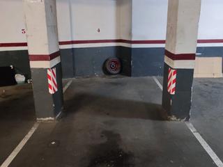 Miete Autoparkplatz in Carrer de valència 606. Plaza de parking